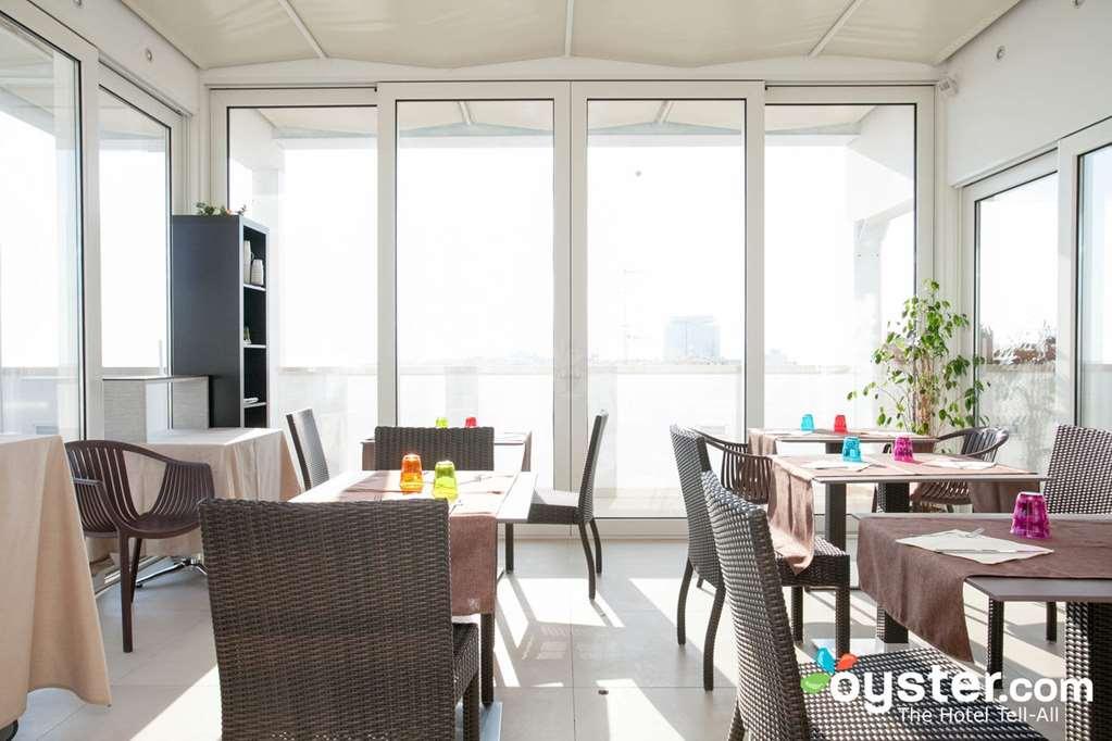 Hotel 33 Baroni Gallipoli Restaurant foto